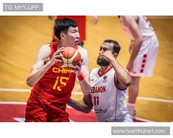 周琦半场强势表现内线统治力显现贡献7分5篮板助力球队奋勇争先 周琦半场强势表现内线统治力显现贡献7分5篮板助力球队奋勇争先